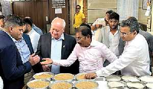 Ag minister returns from trade mission  to UAE and India to advance trade expansion